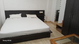 avinis garden and hotel by grb