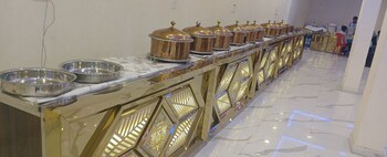 avinis garden and hotel by grb