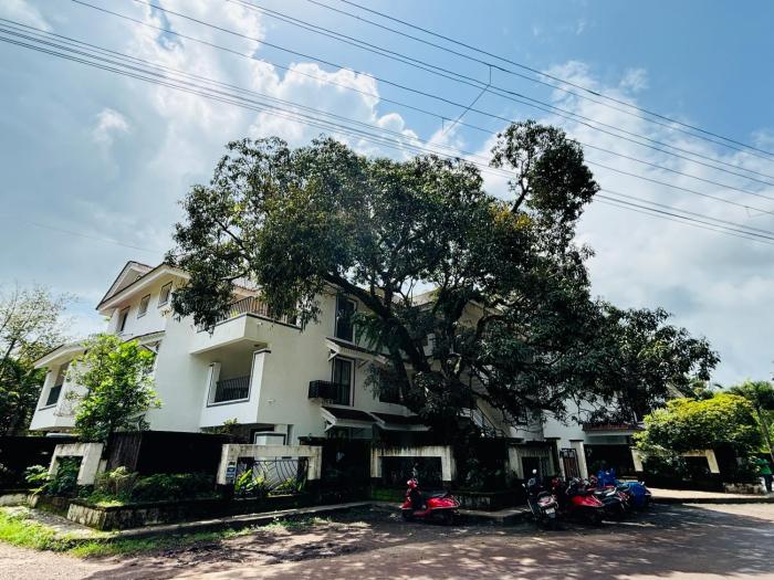 ar apartments siolim