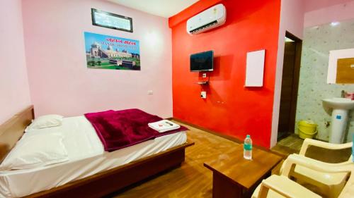 mandu home stay
