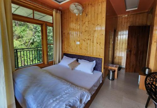 river view villa bir
