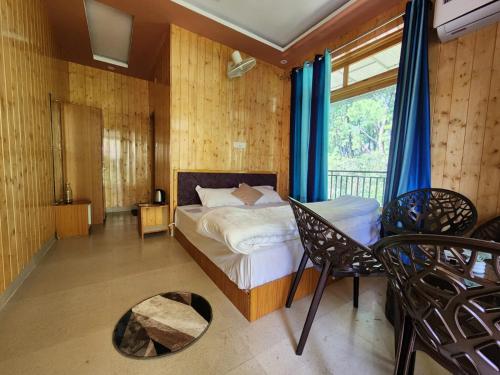 river view villa bir
