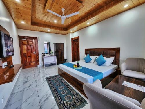 pristine edge kasauli