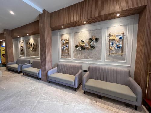 esquire hotel mumbai