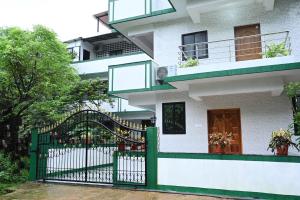 margaritas residency