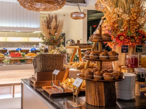 vela dhi glow pratunam