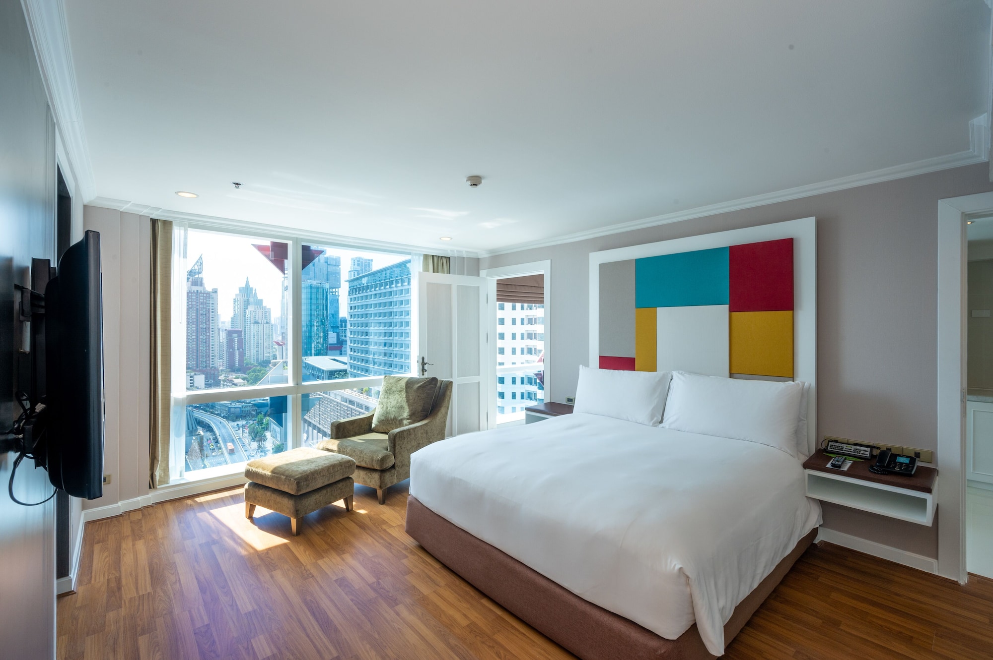 vela dhi glow pratunam