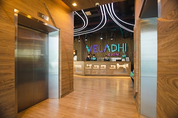 vela dhi glow pratunam