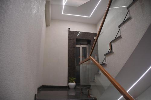 madina hotel