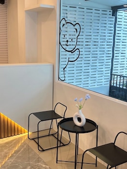 Bedter Hotel Phang Nga,,2 star