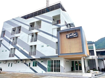 Bedter Hotel Phang Nga,,2 star