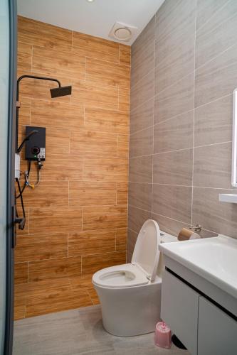 jovial industrial stylish lodge bukit mertajam