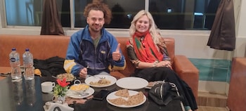 milestone homestay agra