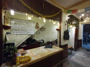 milestone homestay agra