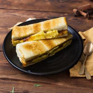 milestone homestay agra