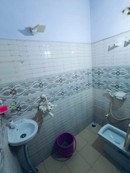 milestone homestay agra