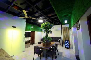 suthanthira stay inn