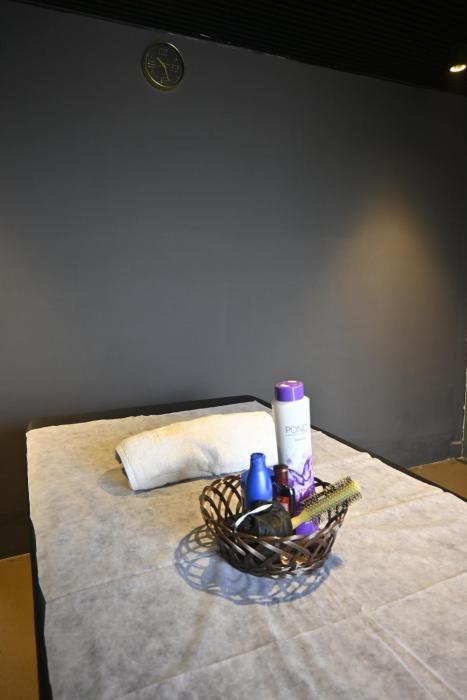 suthanthira stay inn