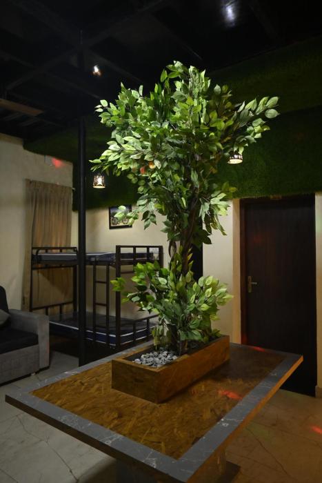 suthanthira stay inn