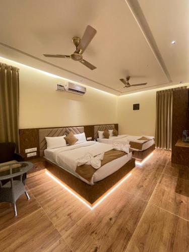 suthanthira stay inn