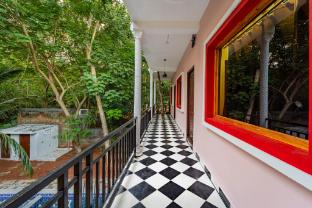 Hotel De Jardin Pondicherry,,3 star