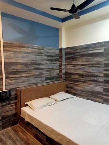 parivartan hotel and lodge