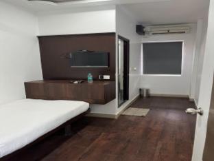 hello stay hotel 5022 marathahalli bangalore