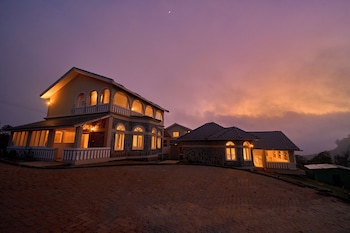 emerald stays ooty by voye homes