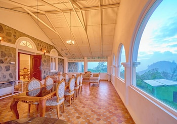 emerald stays ooty by voye homes