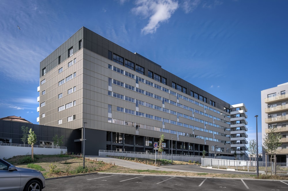 sevenline aparthotel purpan toulouse