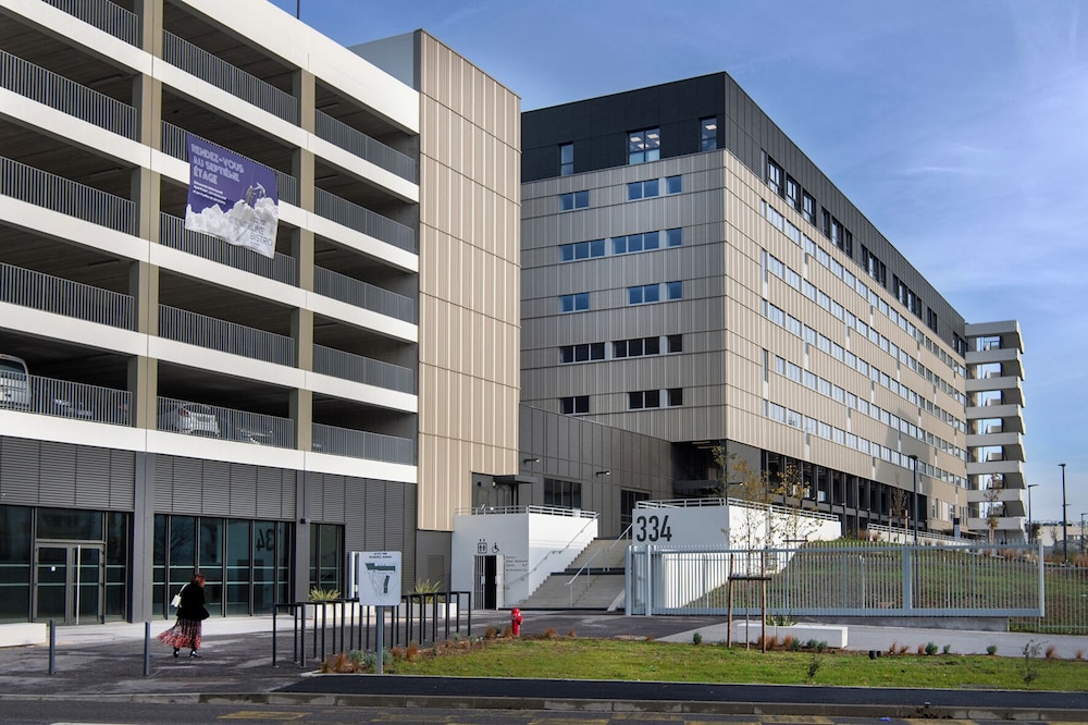 sevenline aparthotel purpan toulouse