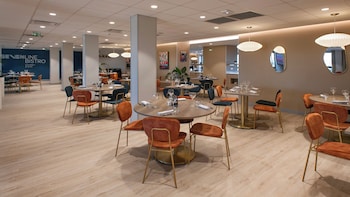 sevenline aparthotel purpan toulouse