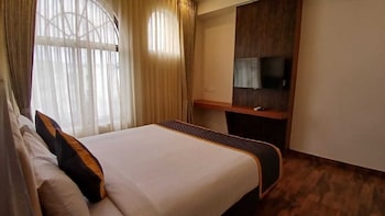 pph living rajathagiri palace premium