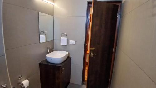 pph living rajathagiri palace premium
