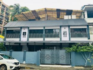 astha kandivali service apt