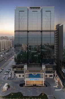 park inn by radisson hotel and apartments kuwait