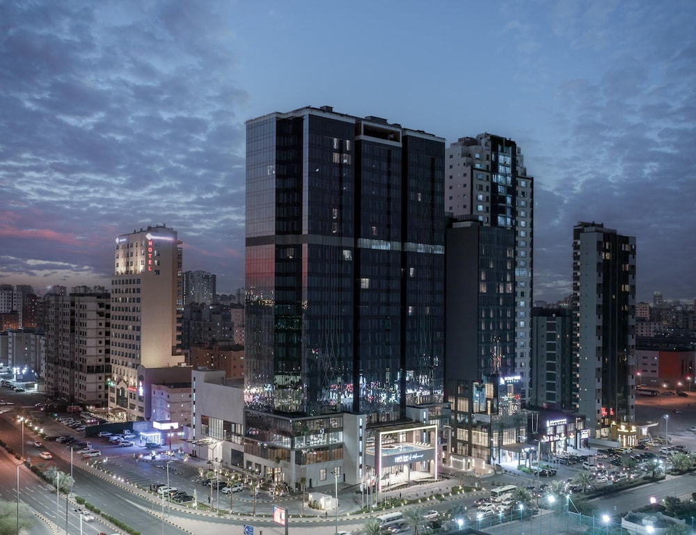 park inn by radisson hotel and apartments kuwait