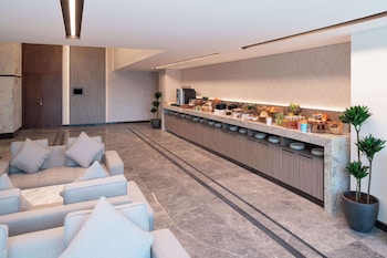 park inn by radisson hotel and apartments kuwait