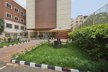 grand continent brookefield a sarovar portico affiliate hotel