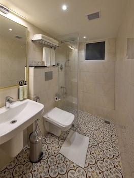 grand continent brookefield a sarovar portico affiliate hotel