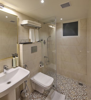 grand continent brookefield a sarovar portico affiliate hotel