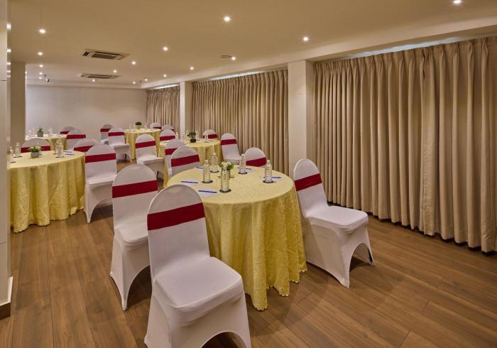 grand continent brookefield