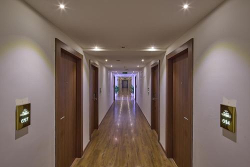 grand continent brookefield a sarovar portico affiliate hotel