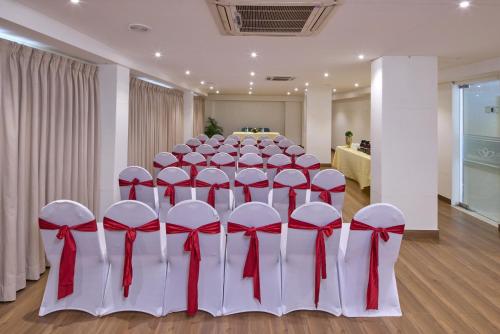 grand continent brookefield