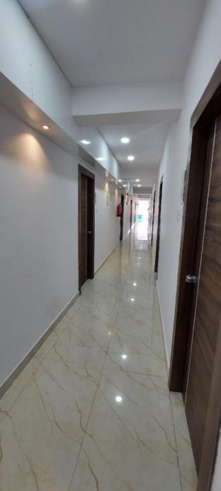 golden premier hotel near sr nagar