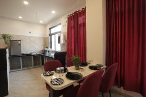 earthen bliss luxury 2bhk apt with balcony