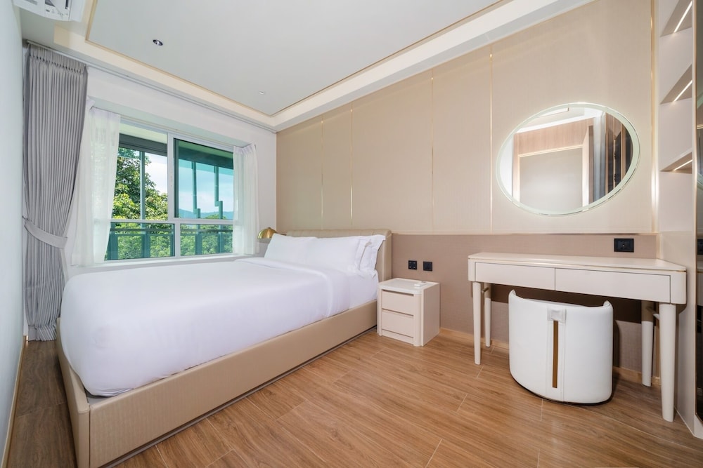 chalong marina bay view phuket