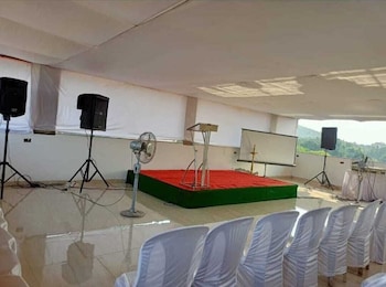 deep international goa