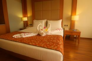 the sky imperial thaltej