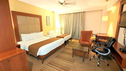 the sky imperial thaltej